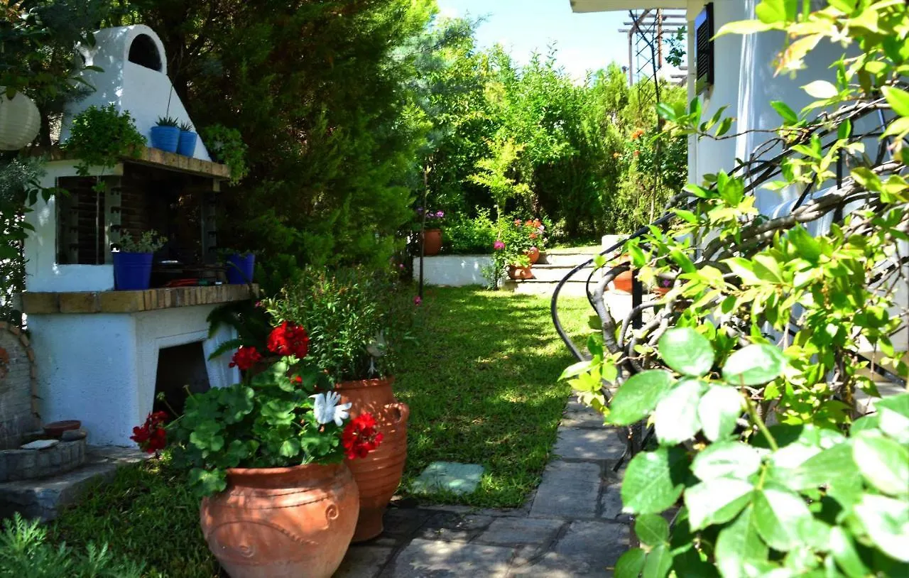 Case de vacanță Sonia'S House With Garden Villa Gerakini